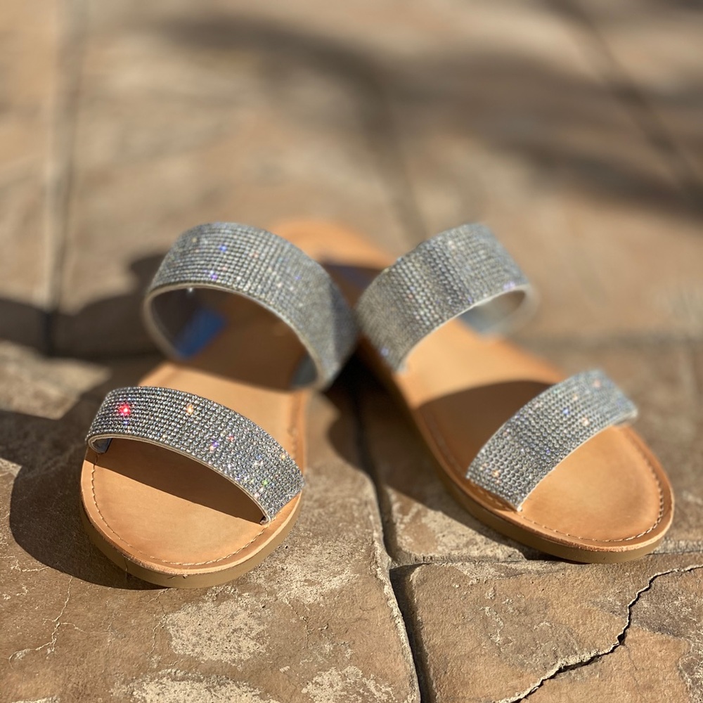 Double strap Clear Rhinstone Sandal - Picture 5 of 8